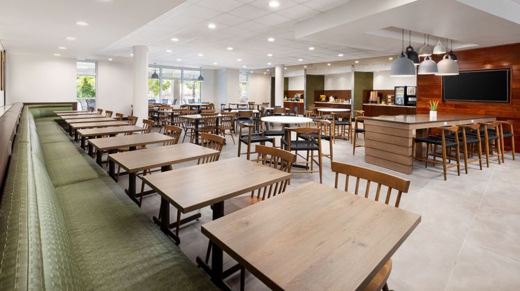 Fairfield Inn & Stes/The Keys Collection Restaurant