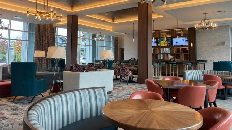 The Landing Hotel Pittsburgh Lobby