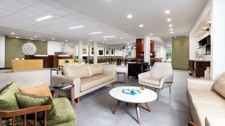 Fairfield Inn & Stes/The Keys Collection Lobby