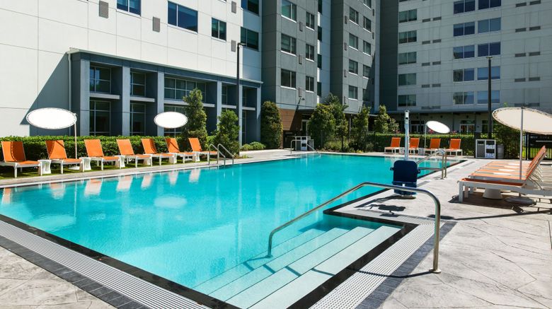 <b>Element Orlando International Drive Pool</b>. Images powered by <a href="https://www.leonardoworldwide.com/" title="Leonardo Worldwide" target="_blank">Leonardo</a>.