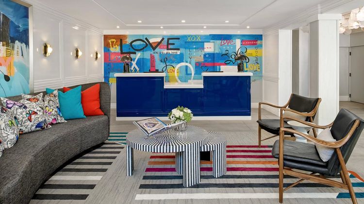 Le Parc at Melrose Lobby