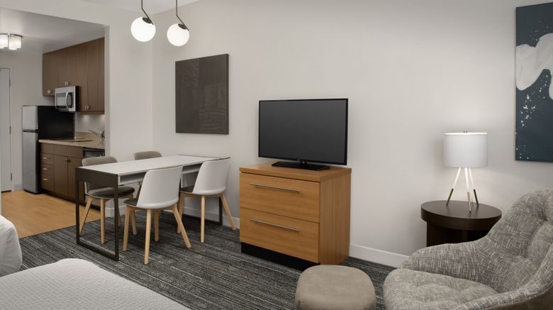 <b>TownePlace Suites Cheyenne Room</b>. Images powered by <a href="https://www.leonardoworldwide.com/" title="Leonardo Worldwide" target="_blank">Leonardo</a>.