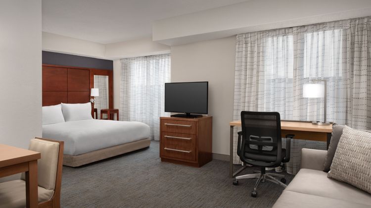 Residence Inn Kansas City Overland Park Suite