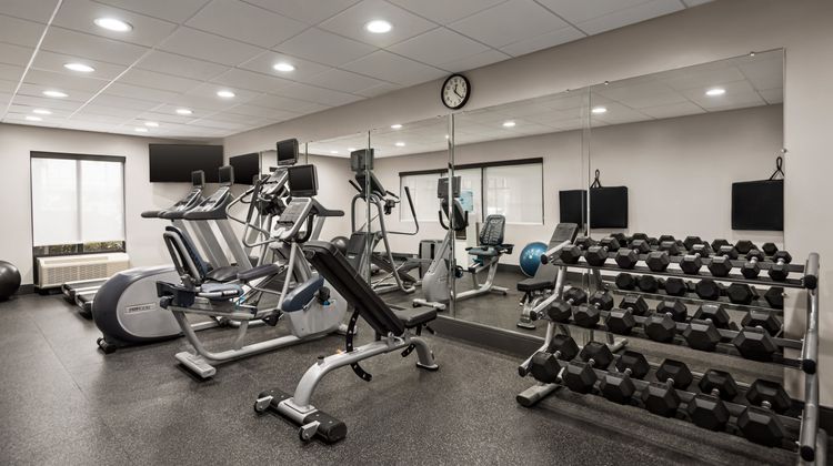 Holiday Inn Express Hotel & Suites Health Club