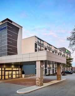 Candlewood Suites Conference Centre