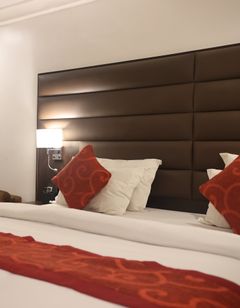 Bolton White Hotels and Apartments
