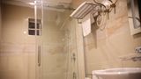 Bolton White Hotels and Apartments Room