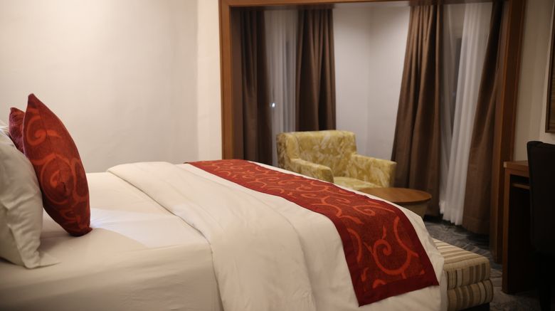 <b>Bolton White Hotels and Apartments Room</b>. Images powered by <a href="https://www.leonardoworldwide.com/" title="Leonardo Worldwide" target="_blank">Leonardo</a>.