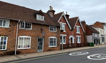 The Alton House Hotel