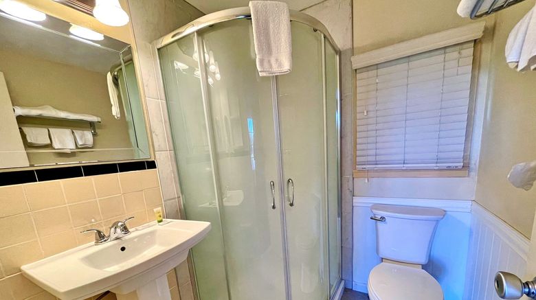 <b>Scottish Inns Potsdam Room</b>. Images powered by <a href="https://www.leonardoworldwide.com/" title="Leonardo Worldwide" target="_blank">Leonardo</a>.