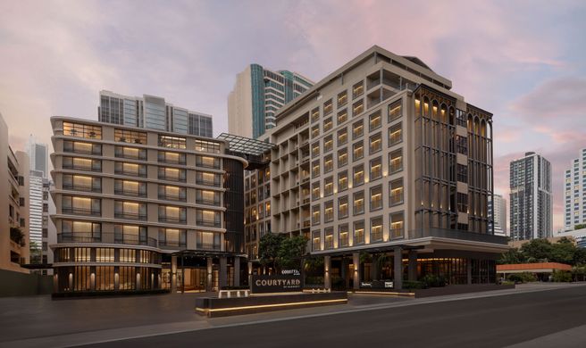 Courtyard Bangkok Sukhumvit 20 Exterior