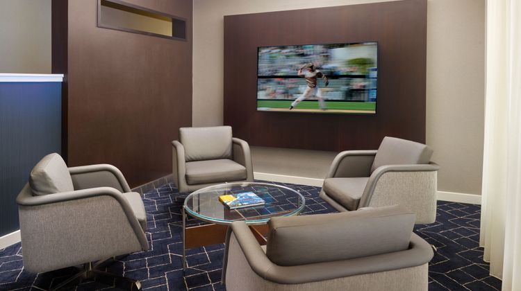 Courtyard by Marriott Charlottesville Lobby