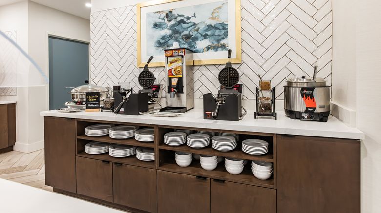 <b>Staybridge Suites Dawson Creek Restaurant</b>. Images powered by <a href="https://www.leonardoworldwide.com/" title="Leonardo Worldwide" target="_blank">Leonardo</a>.