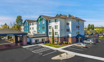 Holiday Inn Express & Stes Janzten Beach