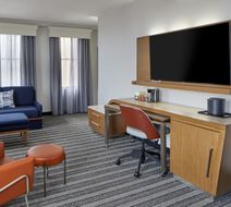 Courtyard by Marriott Nashville Downtown Room
