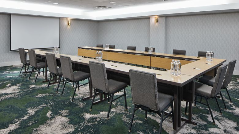 <b>Courtyard by Marriott Nashville Downtown Meeting</b>. Images powered by <a href="https://www.leonardoworldwide.com/" title="Leonardo Worldwide" target="_blank">Leonardo</a>.