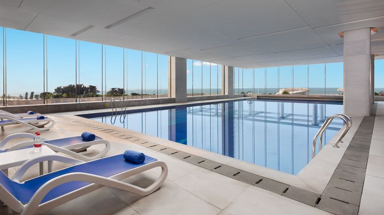 <b>Crowne Plaza Beihai Silver Beach Pool</b>. Images powered by <a href="https://www.leonardoworldwide.com/" title="Leonardo Worldwide" target="_blank">Leonardo</a>.