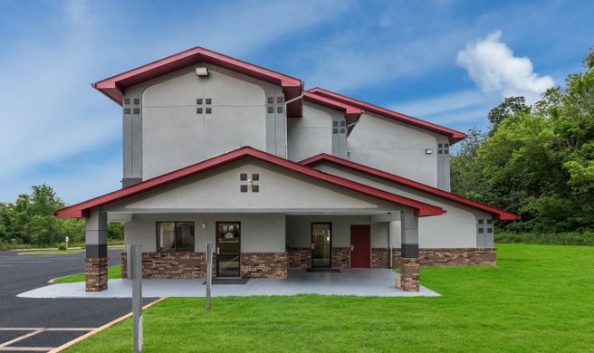 Red Roof Inn Mansfield Exterior