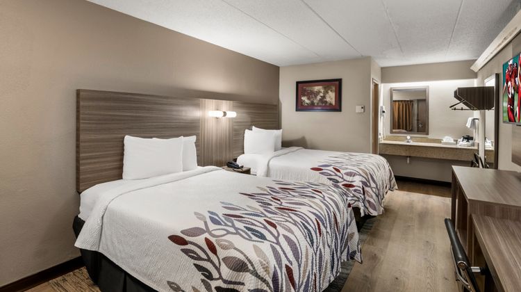 Red Roof Inn Enfield Room