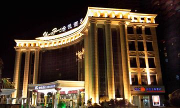 Yuns Paradise Hotel