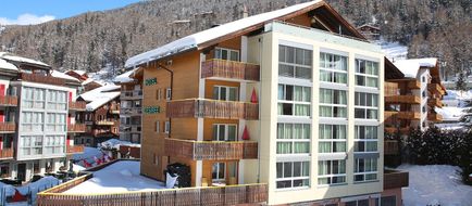 Hotel Desiree Exterior