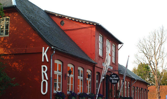 Den Gamle Kro Exterior