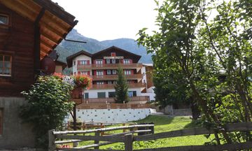 Alpina Hotel