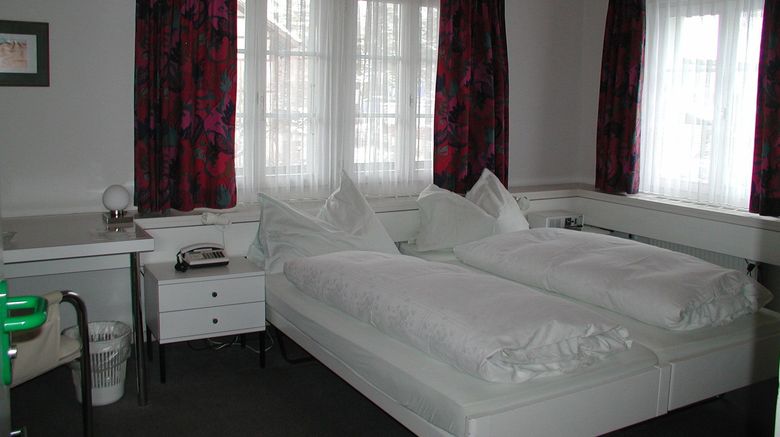 <b>Hotel LINDE Stettlen Room</b>. Images powered by <a href="https://www.leonardoworldwide.com/" title="Leonardo Worldwide" target="_blank">Leonardo</a>.
