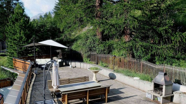 <b>Artist Apartments & Hotel Garni Recreation</b>. Images powered by <a href="https://www.leonardoworldwide.com/" title="Leonardo Worldwide" target="_blank">Leonardo</a>.