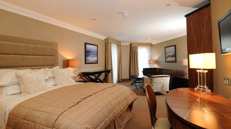 <b>The Christchurch Harbour Hotel Room</b>. Images powered by <a href="https://www.leonardoworldwide.com/" title="Leonardo Worldwide" target="_blank">Leonardo</a>.