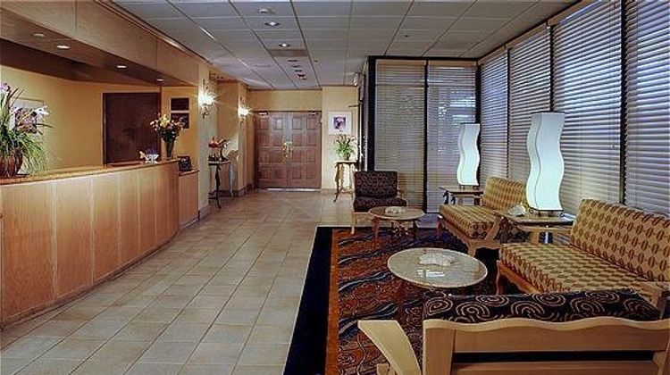 Holiday Inn Express At Monterey Bay Lobby
