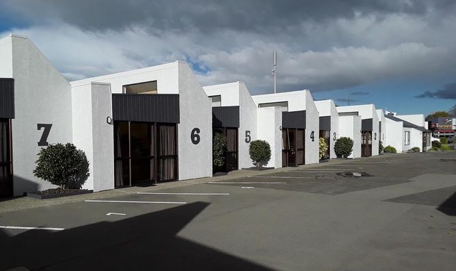ASURE Sundowner Motel Exterior