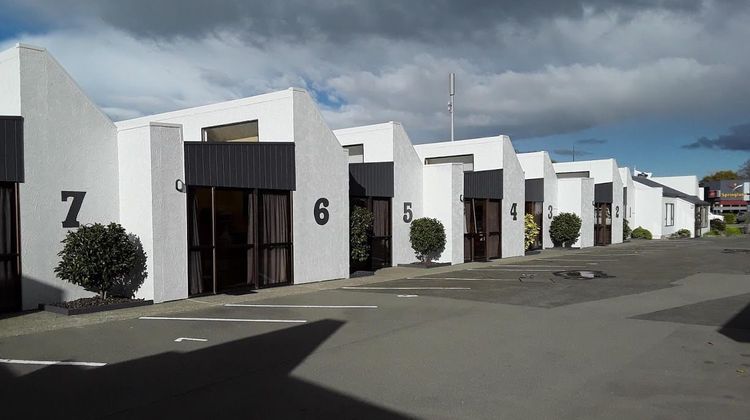 ASURE Sundowner Motel Exterior