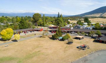 Parklands Motel