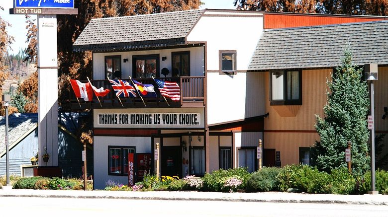Valley Hi Motel Exterior. Images powered by <a href="https://www.leonardoworldwide.com" target="_blank" rel="noopener">Leonardo</a>.