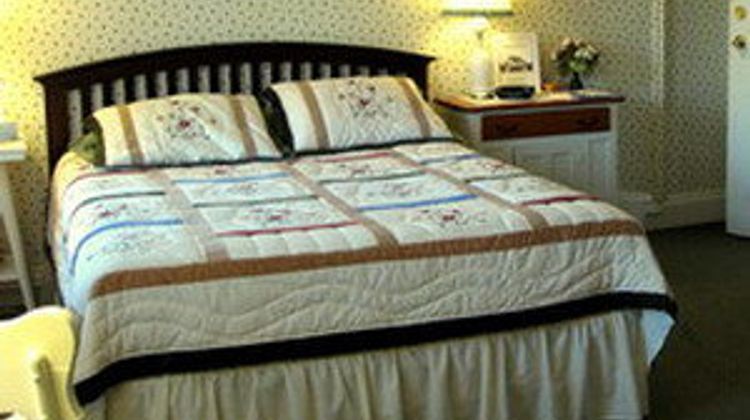 Harbourview Inn Room