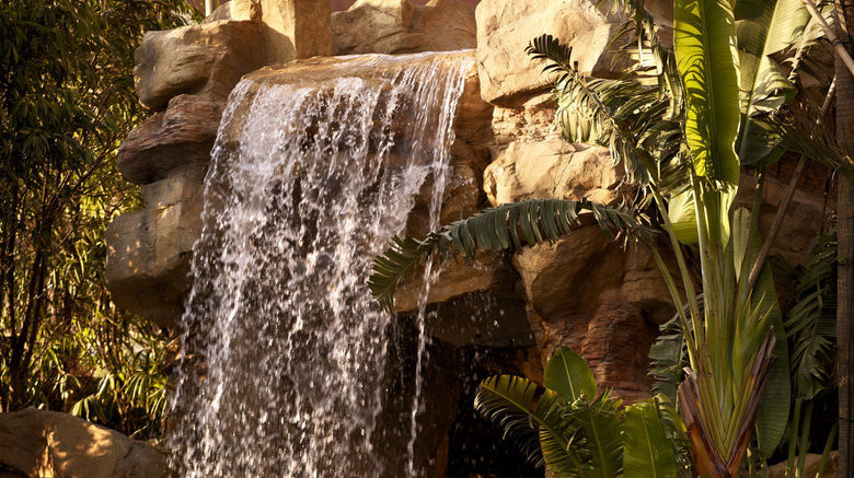 <b>Four Seasons Hotel Macao at Cotai Strip Pool</b>. Images powered by <a href="https://www.leonardoworldwide.com/" title="Leonardo Worldwide" target="_blank">Leonardo</a>.