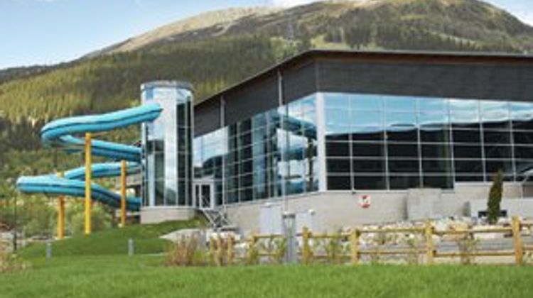 Holiday Club Are Exterior
