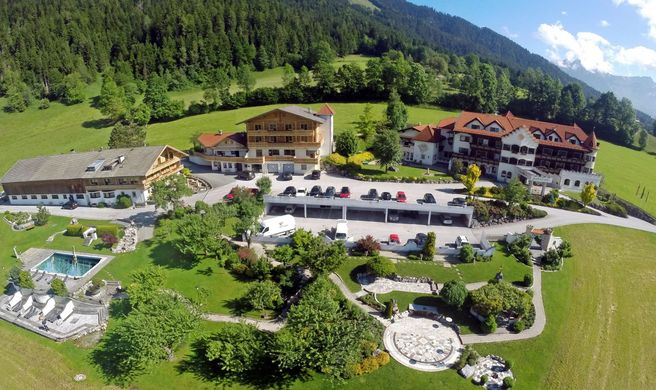 Hotel Alpenschlossl Exterior