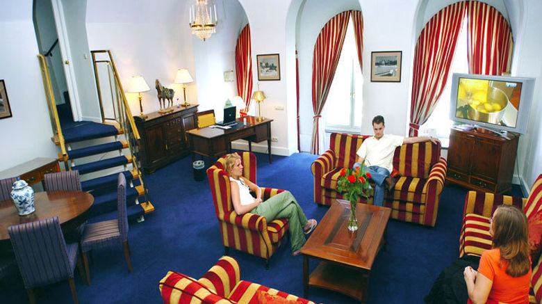 <b>Grand Hotel Saltsjobaden Lobby</b>. Images powered by <a href="https://www.leonardoworldwide.com/" title="Leonardo Worldwide" target="_blank">Leonardo</a>.