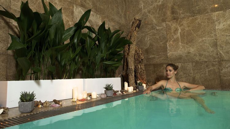 Mamas Design And Boutique Hotel Pool