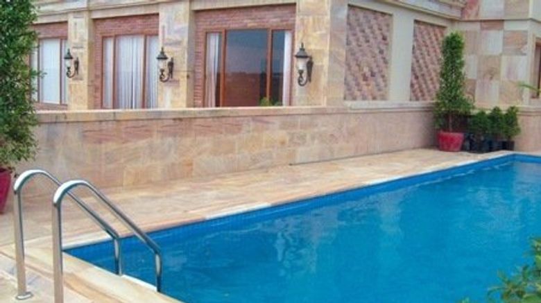 <b>Blue River Hotel Pool</b>. Images powered by <a href="https://www.leonardoworldwide.com/" title="Leonardo Worldwide" target="_blank">Leonardo</a>.