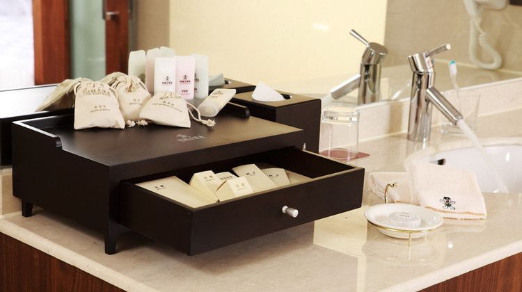 San Want Hotel Shanghai Room