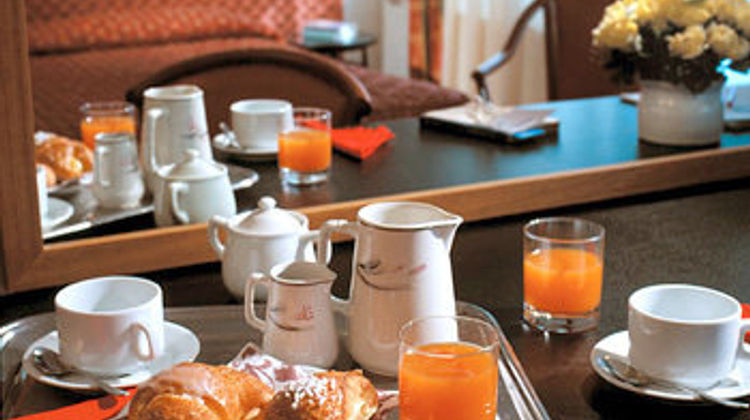 IH Hotels Bologna Gate 7 Room
