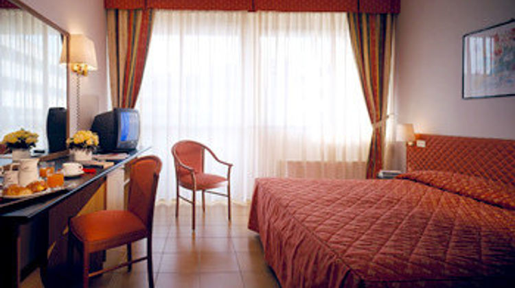 IH Hotels Bologna Gate 7 Room