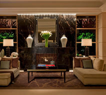 Four Seasons Hotel Washington, DC Lobby