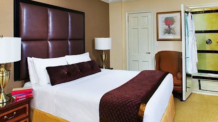 Fitzpatrick Manhattan Hotel Room