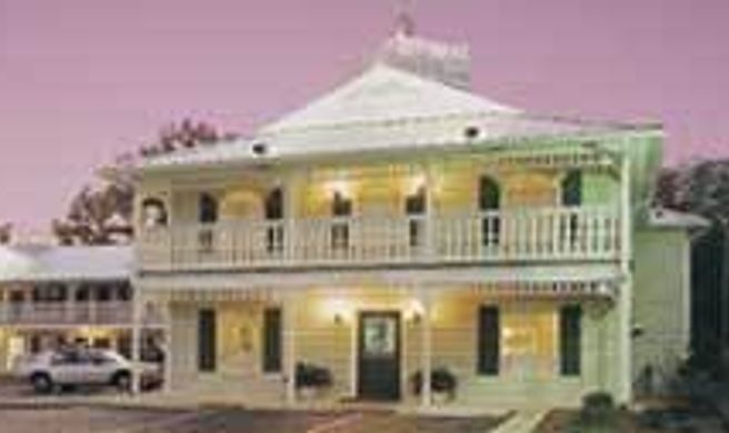 Key West Inn Exterior