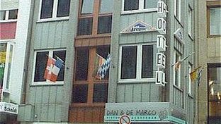 Avenue Hotel