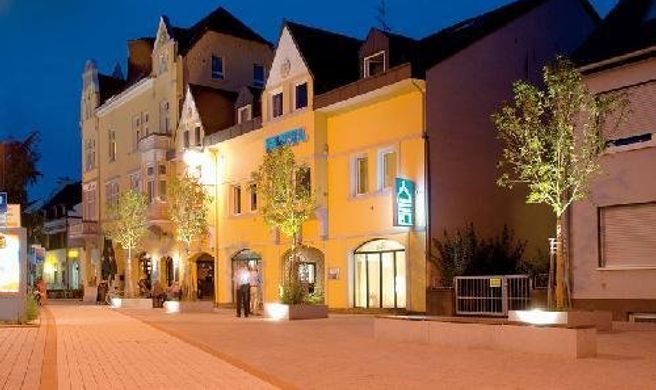 Hotel Kronprinz Exterior